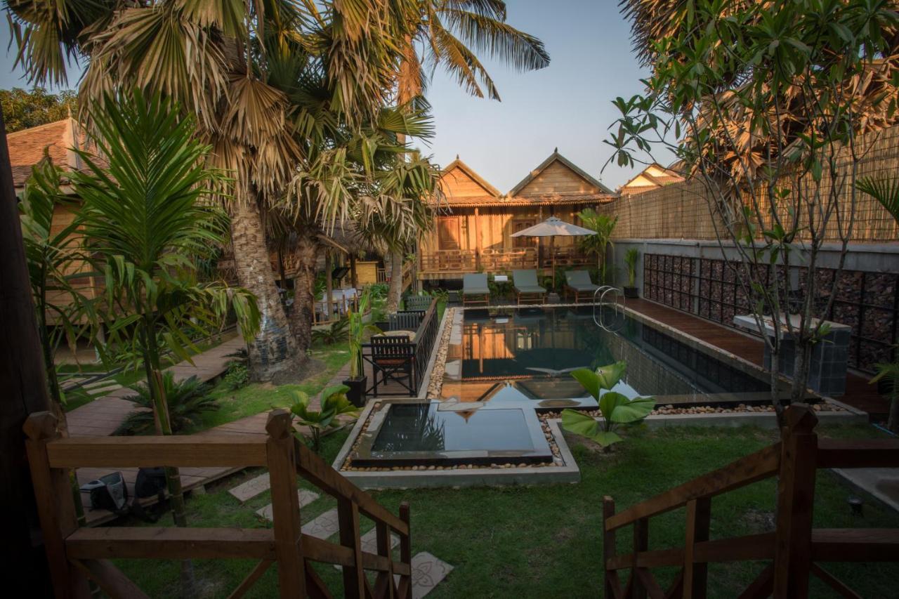 Отель The Wood Family Retreat Phumi Trapeang Rung Экстерьер фото