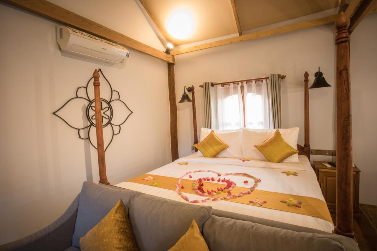 Отель The Wood Family Retreat Phumi Trapeang Rung Экстерьер фото
