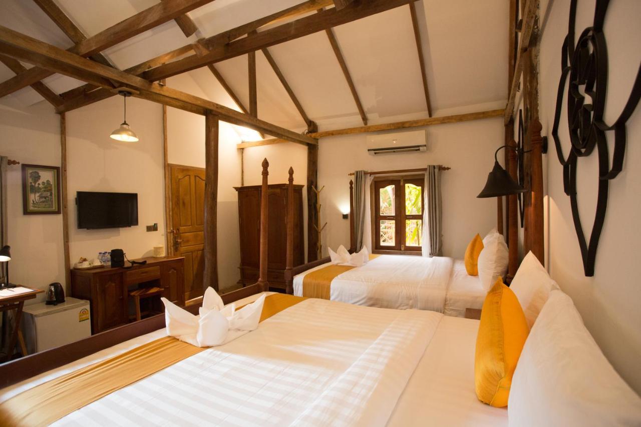 Отель The Wood Family Retreat Phumi Trapeang Rung Экстерьер фото