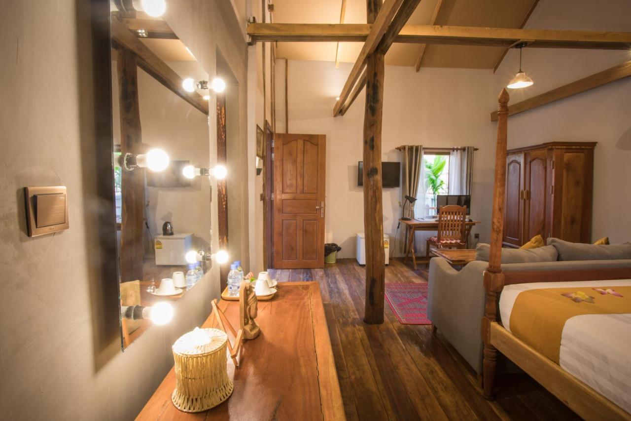 Отель The Wood Family Retreat Phumi Trapeang Rung Экстерьер фото